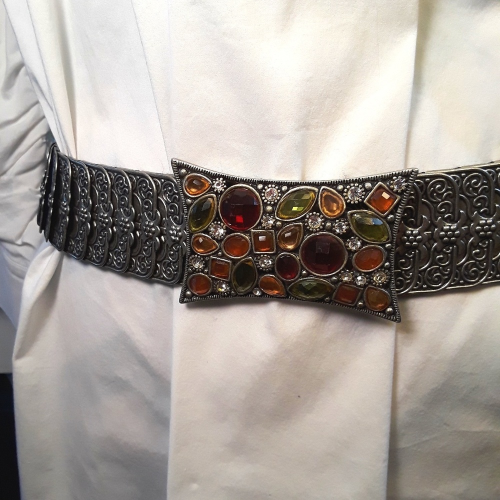 Geometric Bejeweled Armor Link Statement Belt - image 6